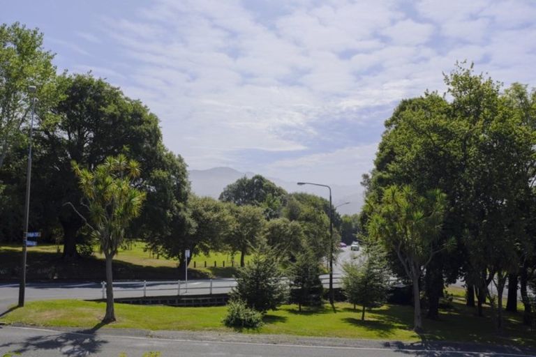 Photo of property in 142 Eglinton Road, Mornington, Dunedin, 9011