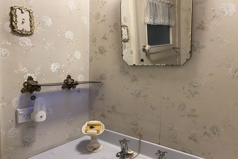 Photo of property in 8 Haig Street, Mornington, Dunedin, 9011