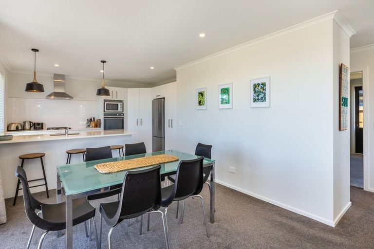 Photo of property in 33 Harakeke Drive, Wharewaka, Taupo, 3330