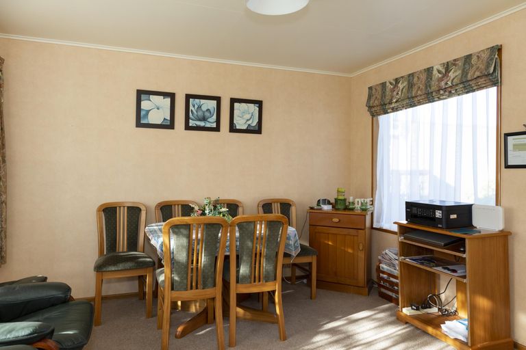Photo of property in 11 Parklane Place, Weston, Oamaru, 9401