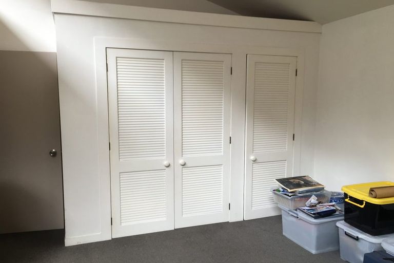 Photo of property in 22 Paramu Avenue, Birkdale, Auckland, 0626