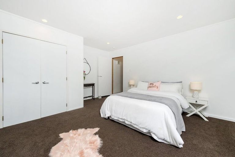 Photo of property in 23 Wharf Road, Albany, Auckland, 0632