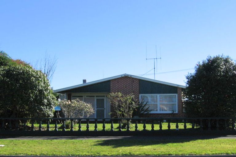 Photo of property in 6a Mahana Road, St Andrews, Hamilton, 3200