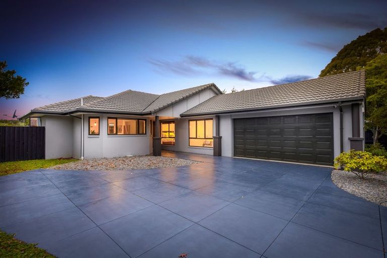 Photo of property in 15 Macartney Avenue, Halswell, Christchurch, 8025