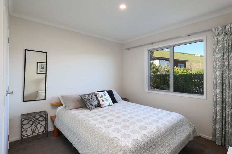 Photo of property in 2 Crown Terrace, Britannia Heights, Nelson, 7010