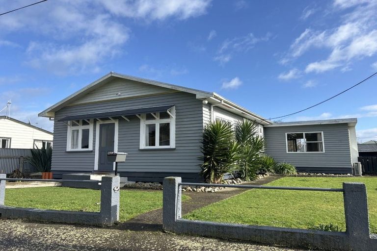Photo of property in 16 Julia Street, Pahiatua, 4910