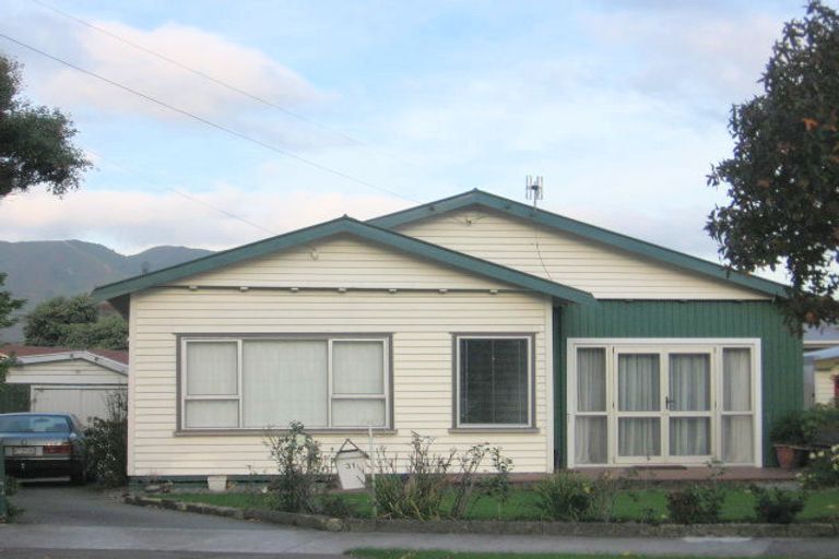 Photo of property in 31 Kiwi Street, Alicetown, Lower Hutt, 5010