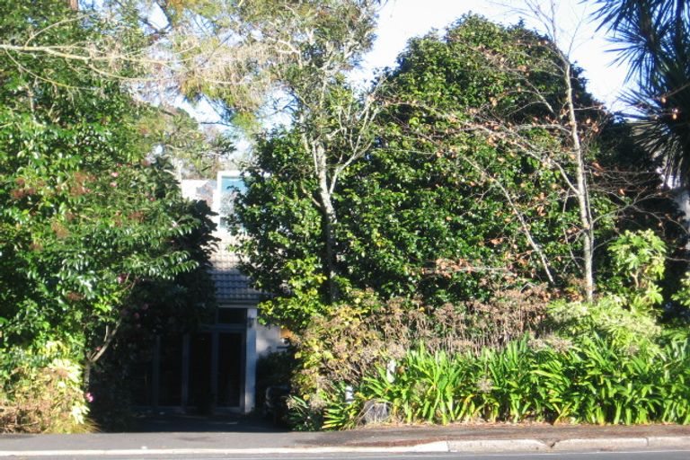 Photo of property in 527 River Road, Fairfield, Hamilton, 3214