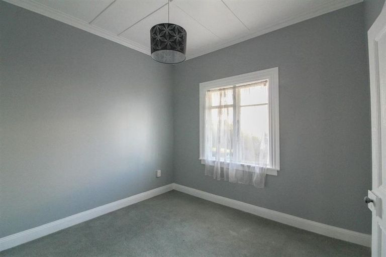 Photo of property in 8 Bathgate Street, South Dunedin, Dunedin, 9012