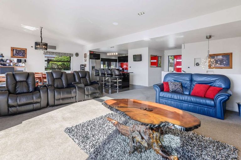 Photo of property in 15 Simmonds Crescent, Springfield, Rotorua, 3015