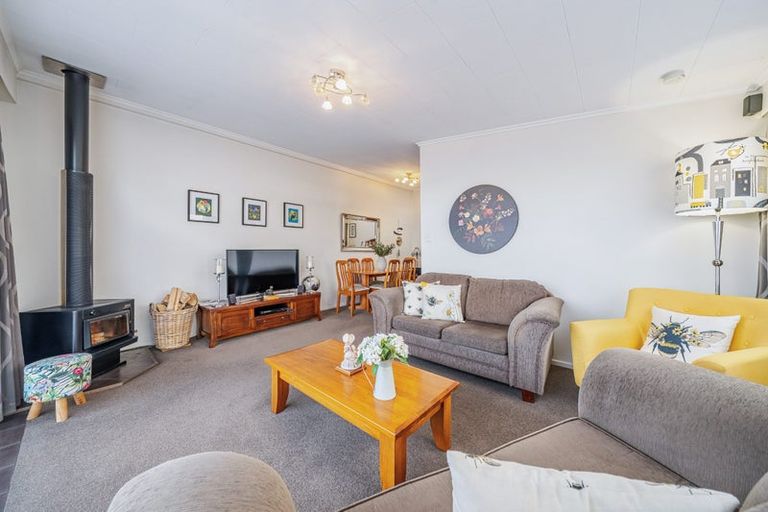 Photo of property in 45b Ward Street, Trentham, Upper Hutt, 5018
