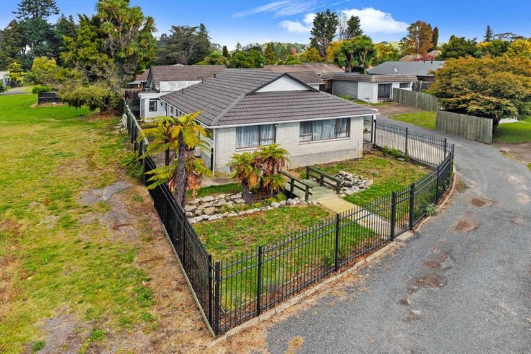 Photo of property in 8a Sophia Street, Glenholme, Rotorua, 3010