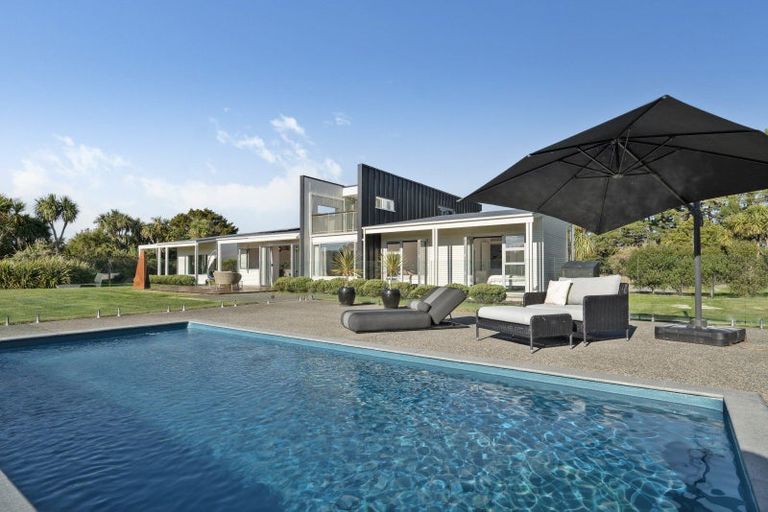 Photo of property in 72 Woodside Road, Woodside, Greytown, 5794