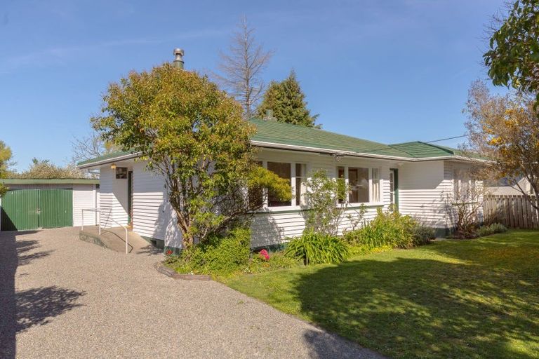 Photo of property in 27 Brooklyn Road, Carterton, 5713