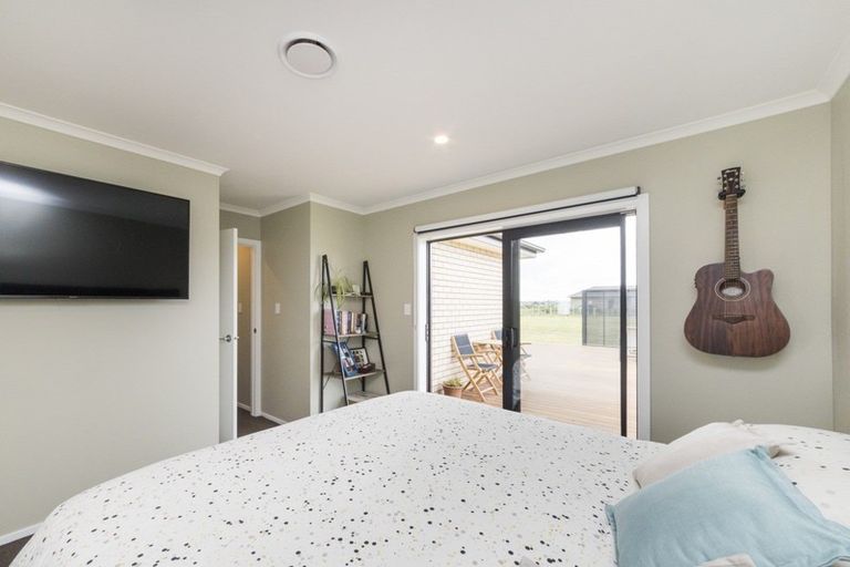 Photo of property in 64 View Road, Halcombe, Feilding, 4779