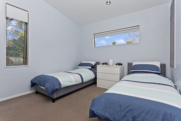 Photo of property in 14a Glenvar Road, Torbay, Auckland, 0630