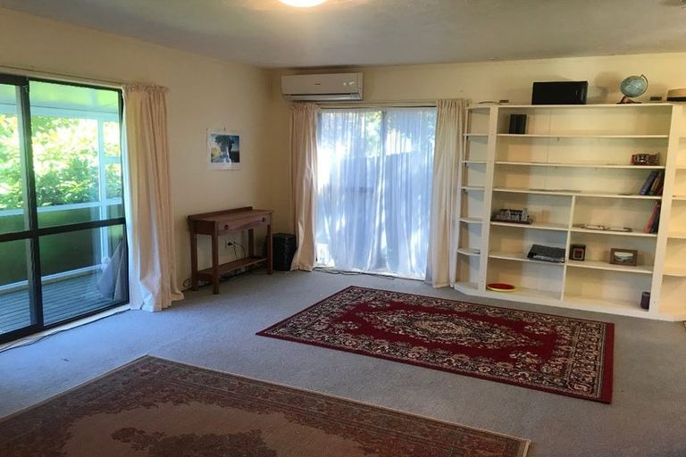 Photo of property in 10 Caldwell Street, Karori, Wellington, 6012