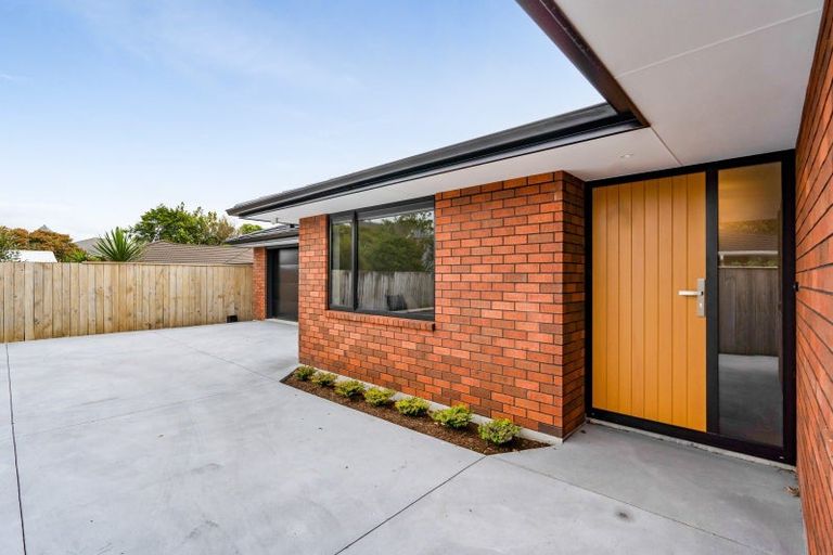 Photo of property in 18d Virginia Place, Whalers Gate, New Plymouth, 4310