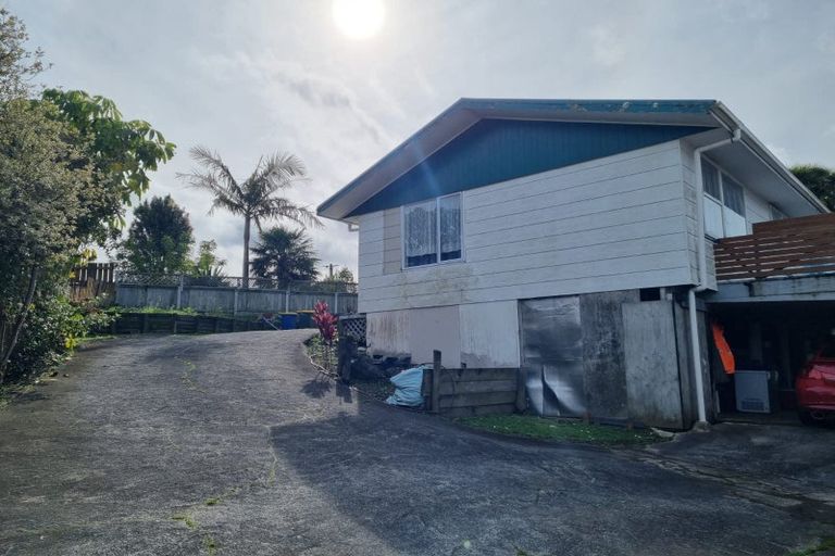 Photo of property in 45 Hobsonville Road, West Harbour, Auckland, 0618