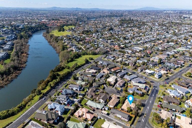 Photo of property in 1 Jean Place, Pukete, Hamilton, 3200