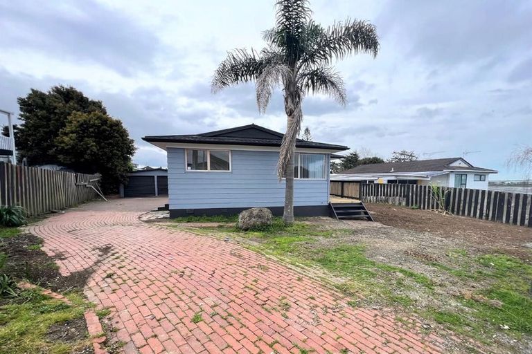 Photo of property in 4 Montego Place, Weymouth, Auckland, 2103