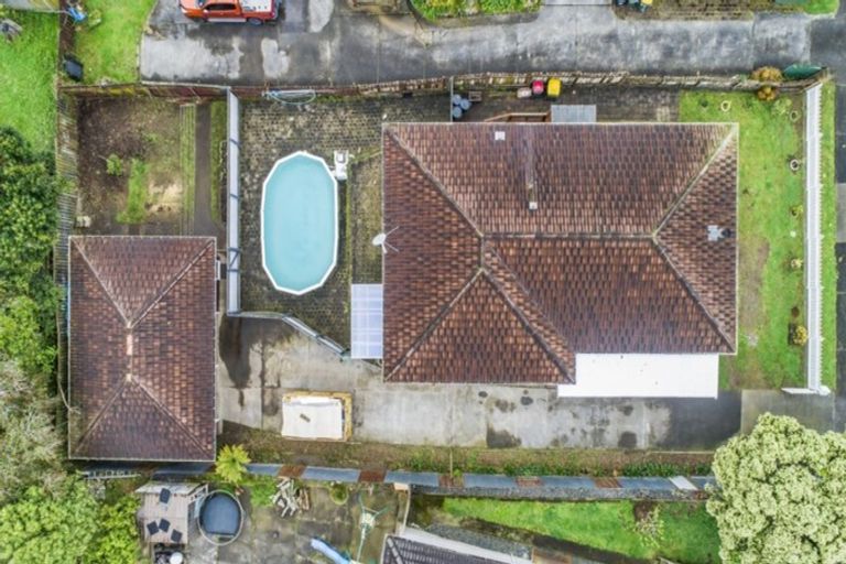 Photo of property in 23 Lane Road, Weymouth, Auckland, 2103