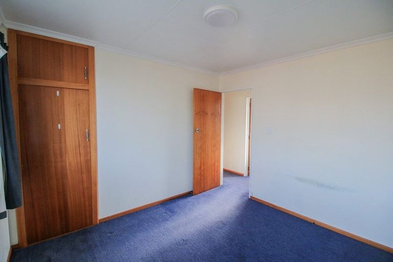 Photo of property in 15 Blackwater Street, Bluff, 9814