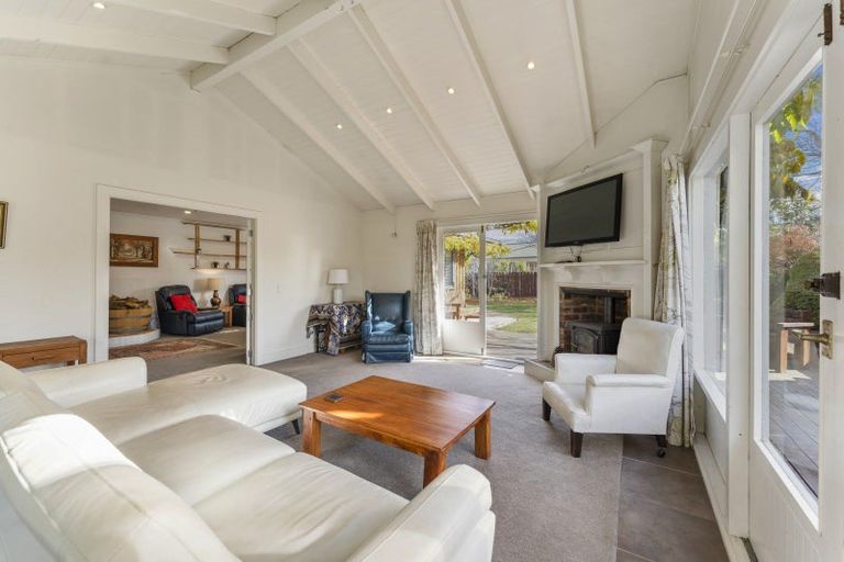 Photo of property in 22 Melmore Terrace, Cromwell, 9310