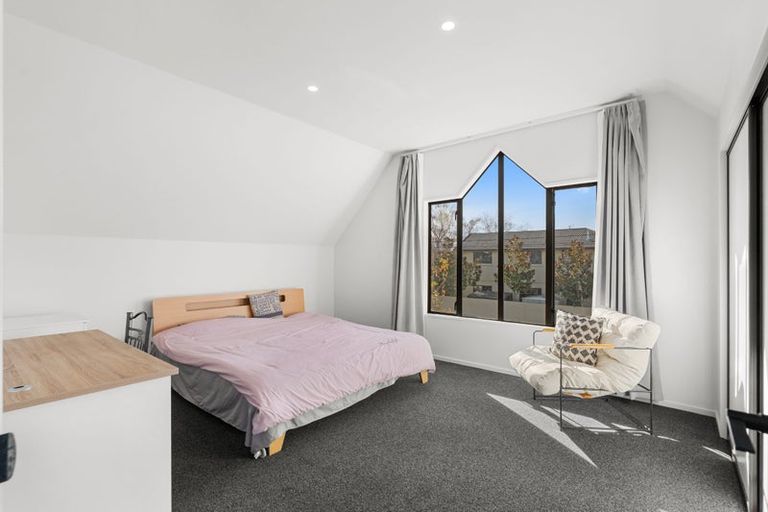 Photo of property in 1 Ryeland Avenue, Ilam, Christchurch, 8041