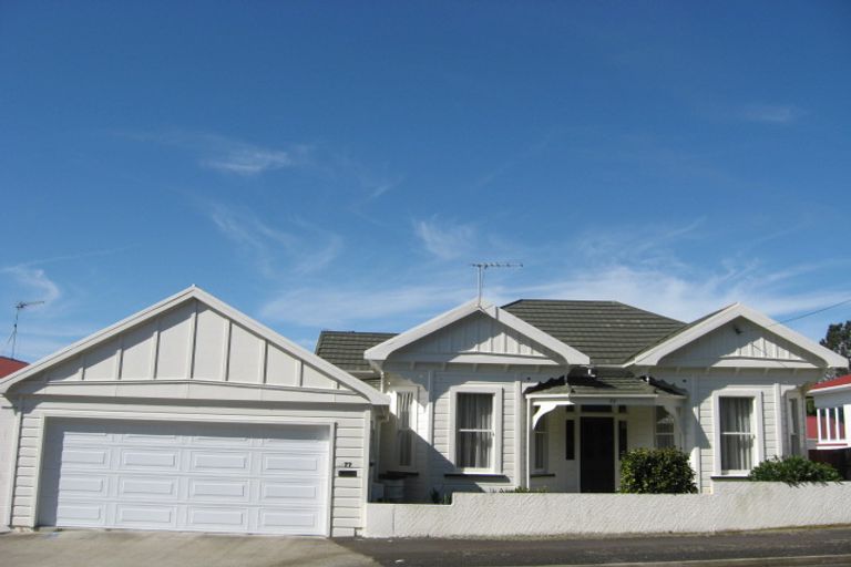 Photo of property in 77 Brougham Street, New Plymouth, 4310