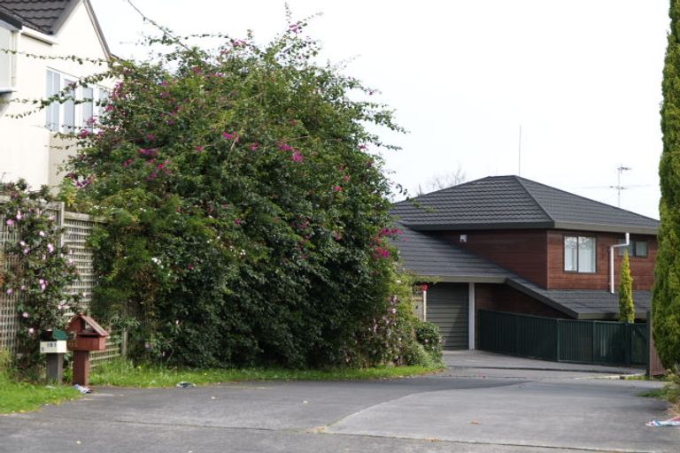 Photo of property in 1/161 Whitford Road, Somerville, Auckland, 2014