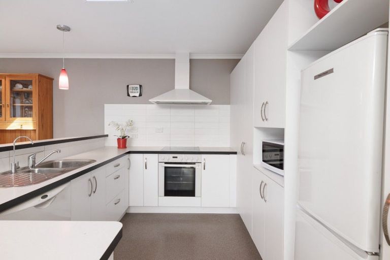 Photo of property in 9 Havenbrook Way, Pyes Pa, Tauranga, 3112