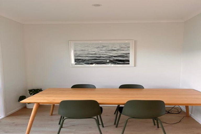 Photo of property in 71 Te Oneroa Way, Long Bay, Auckland, 0630