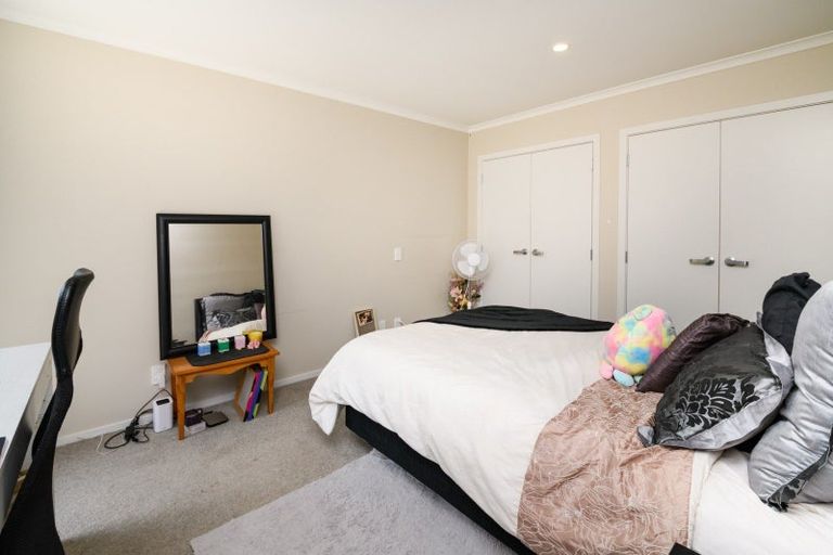 Photo of property in 15 Thomson Street, West End, Palmerston North, 4412