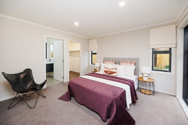 Photo of property in 3 Medallion Court, Kelvin Grove, Palmerston North, 4414