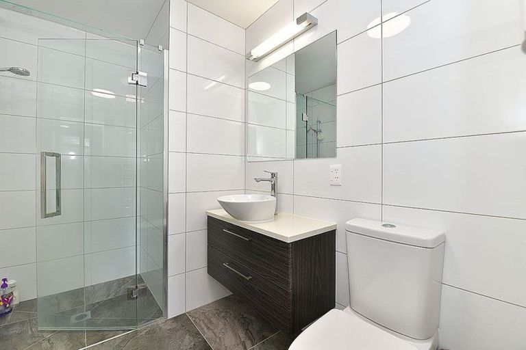 Photo of property in 90 Rewa Rewa Lane, Orewa, 0931