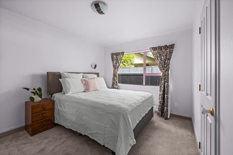 Photo of property in 3 Jacaranda Place, Greenmeadows, Napier, 4112