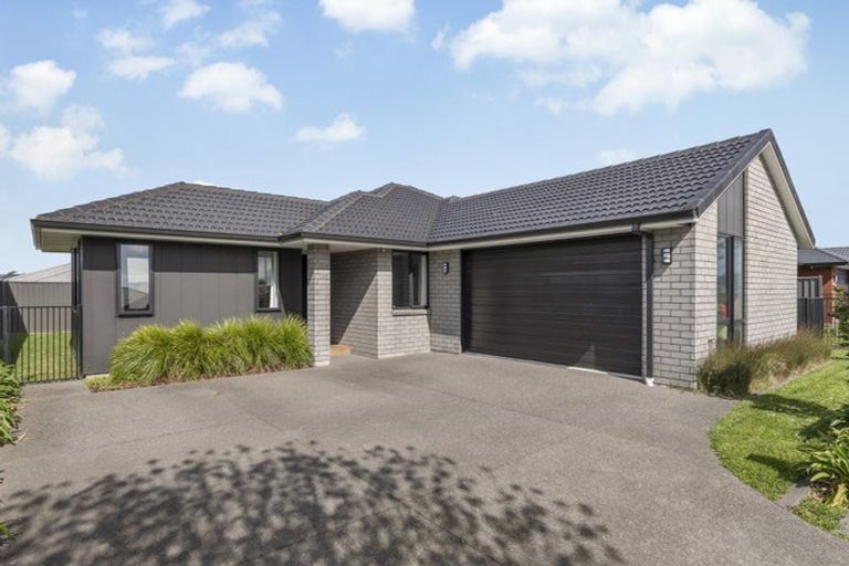 Photo of property in 49 Te Ranga Memorial Drive, Pyes Pa, Tauranga, 3112
