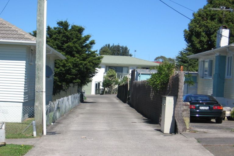 Photo of property in 6 Brains Road, Kelston, Auckland, 0602