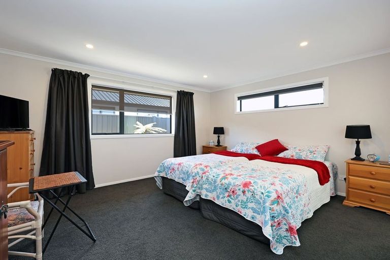 Photo of property in 27 Clydesdale Drive, Holmes Hill, Oamaru, 9401