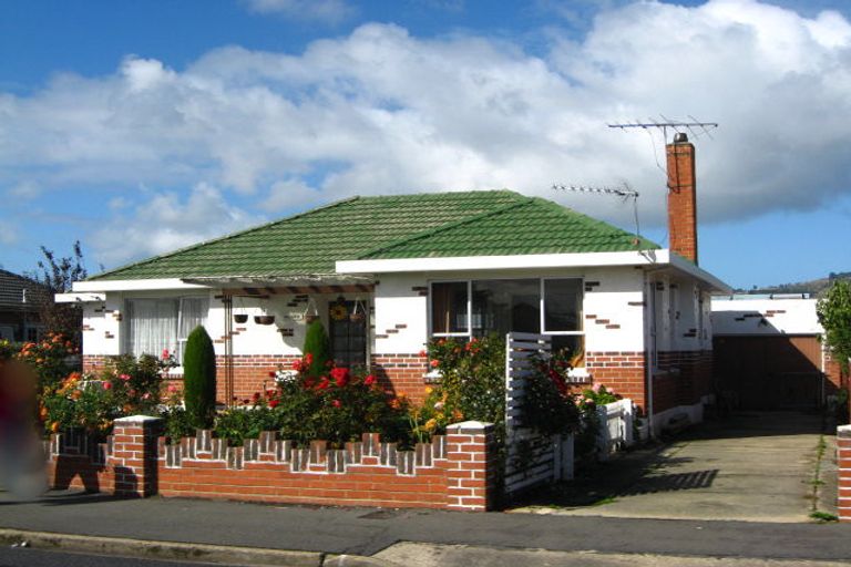 Photo of property in 27 Bush Road, Mosgiel, 9024