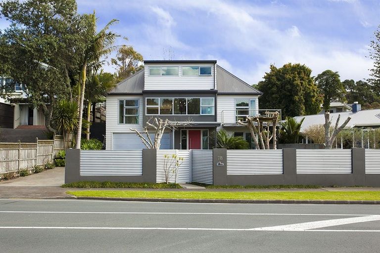Photo of property in 78 Beach Road, Castor Bay, Auckland, 0620