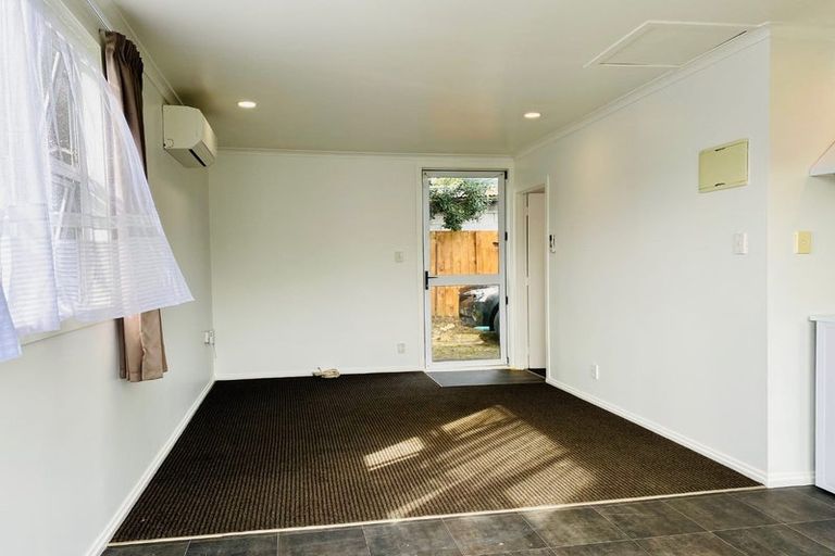 Photo of property in 12 Friesian Drive, Mangere, Auckland, 2022