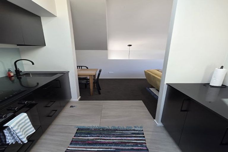 Photo of property in 3/82 Kilbirnie Crescent, Kilbirnie, Wellington, 6022