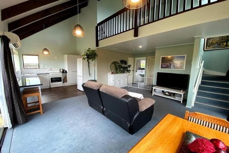 Photo of property in 73a Gillies Avenue, Taupo, 3330