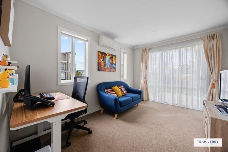 Photo of property in 35 Arrowsmith Drive, Flat Bush, Auckland, 2019