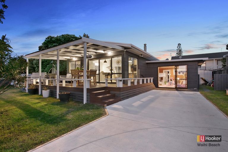 Photo of property in 23a Pio Road, Bowentown, Waihi Beach, 3177