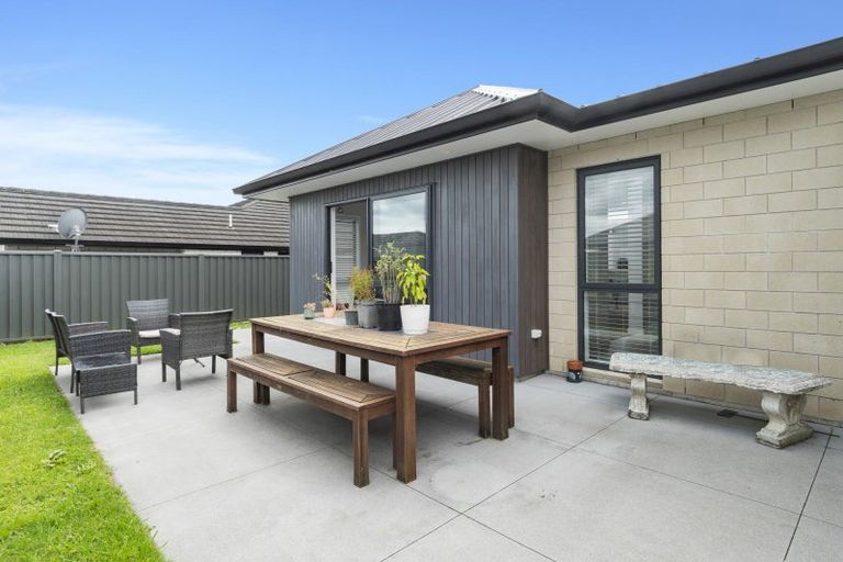 Photo of property in 4 Waghorn Street, Pyes Pa, Tauranga, 3112