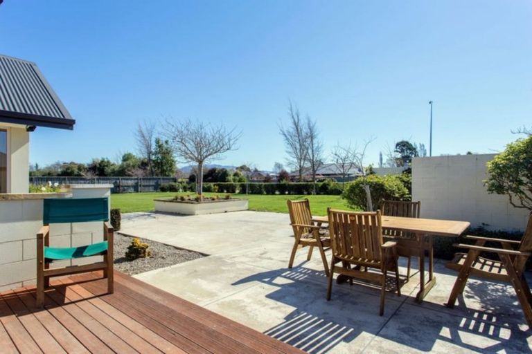 Photo of property in 4 Willowside Place, Amberley, 7410