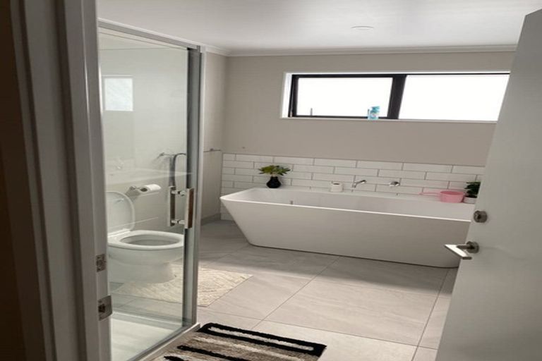 Photo of property in 110 Whenuapai Drive, Whenuapai, Auckland, 0618